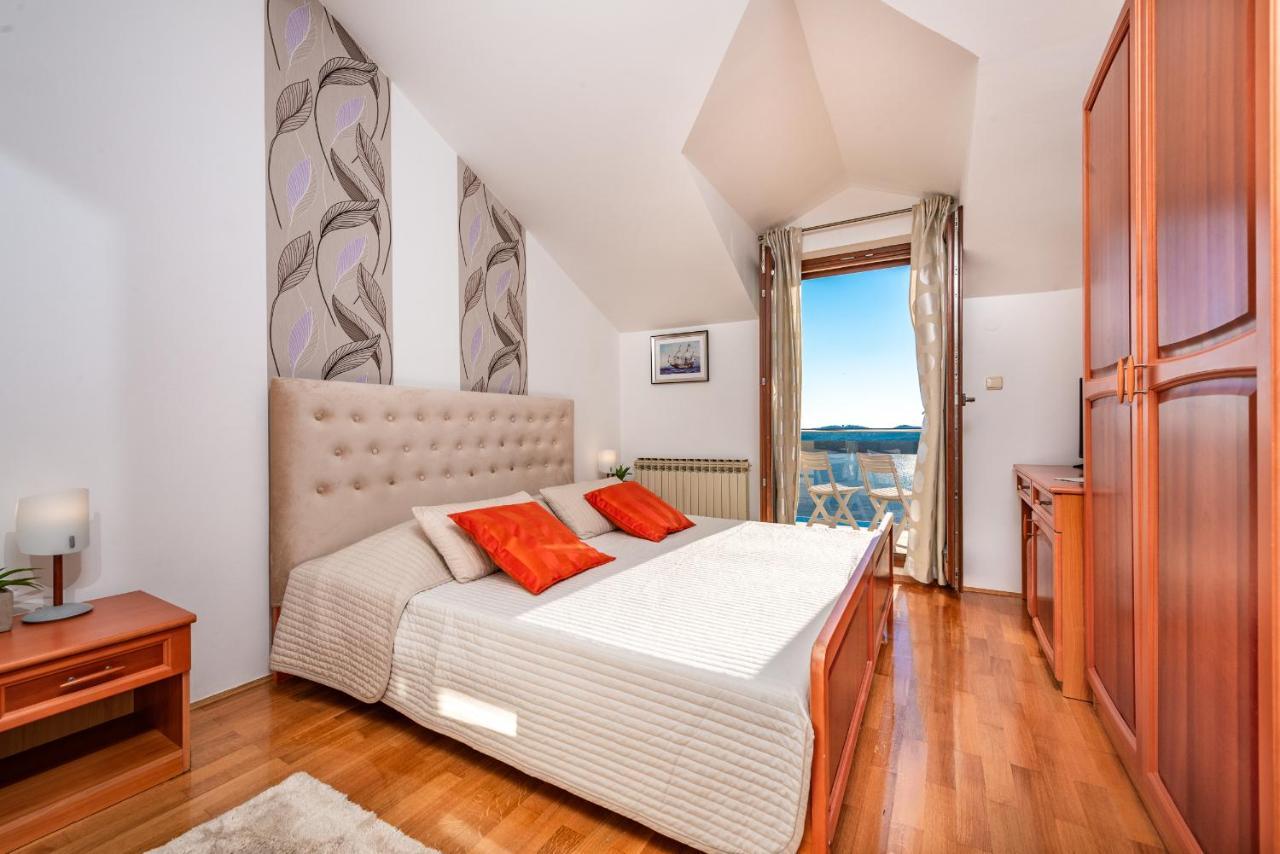 Villa Sunce *
