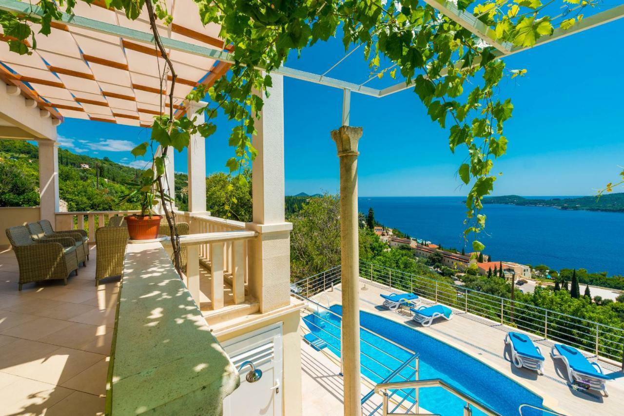 Sunce Villa